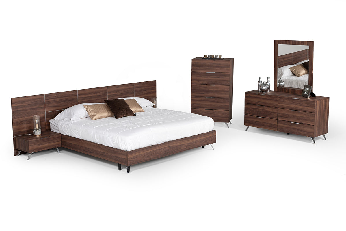 Brooklyn Italian Modern Walnut Chest by VIG Furniture - View 3