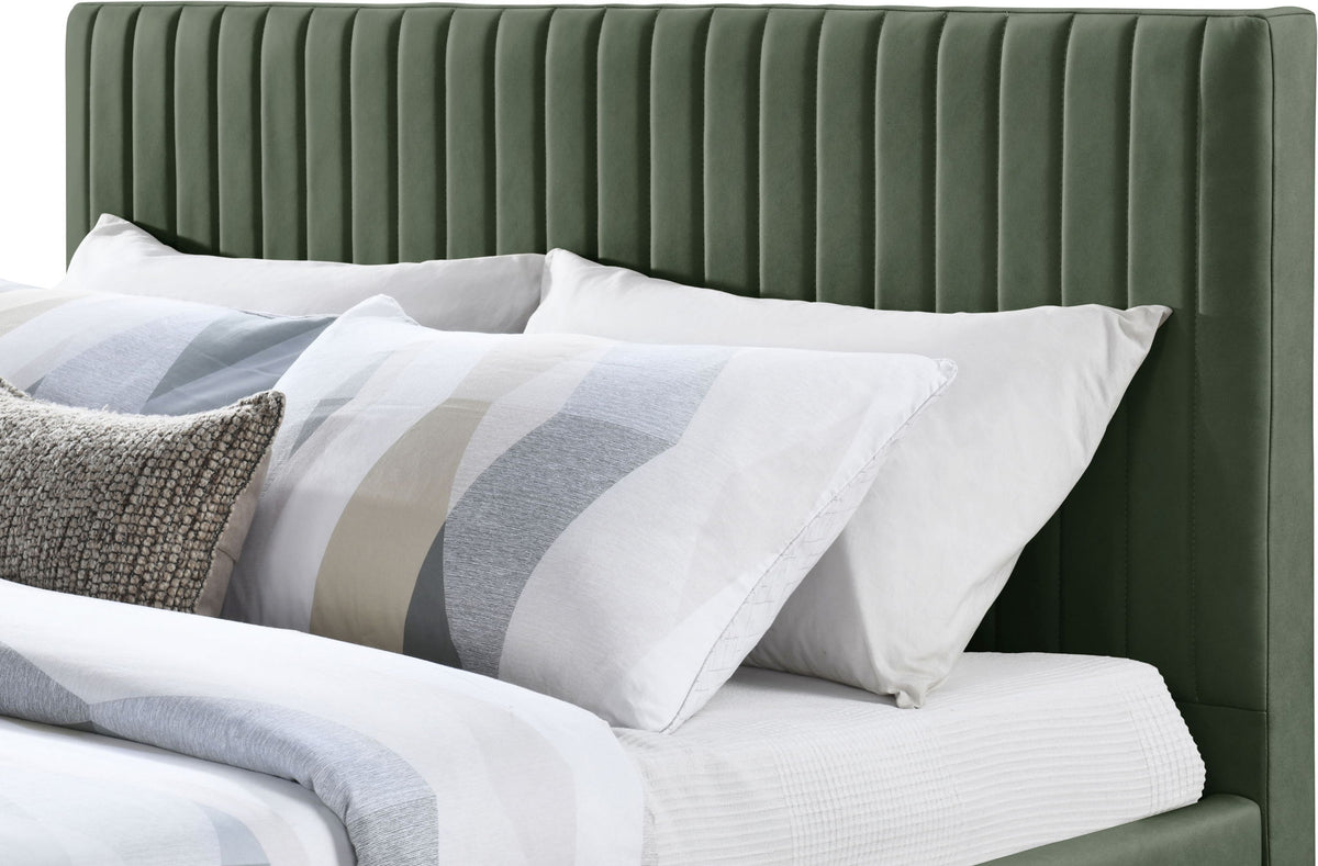 Gallo - Bed
