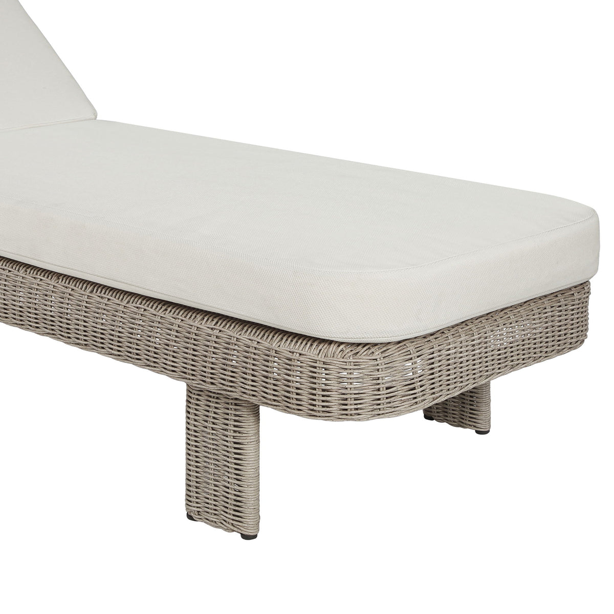 Sandbay - Olefin Water Resistant Fabric And Wicker Outdoor Patio Lounge Chair