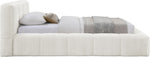 Carlin - Bed