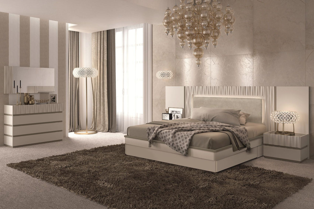 Marina - Bed