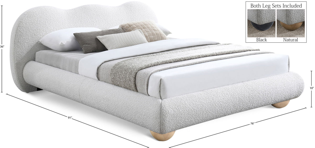 Hyde - Bed