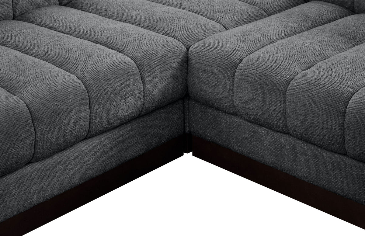 Quinn - 6 Piece Modular Sectional