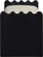 Sonia - Bench With Black Base