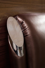 Temptation Caesar Italian Classical Design Leather Platform King Bed by VIG Furniture - View 2