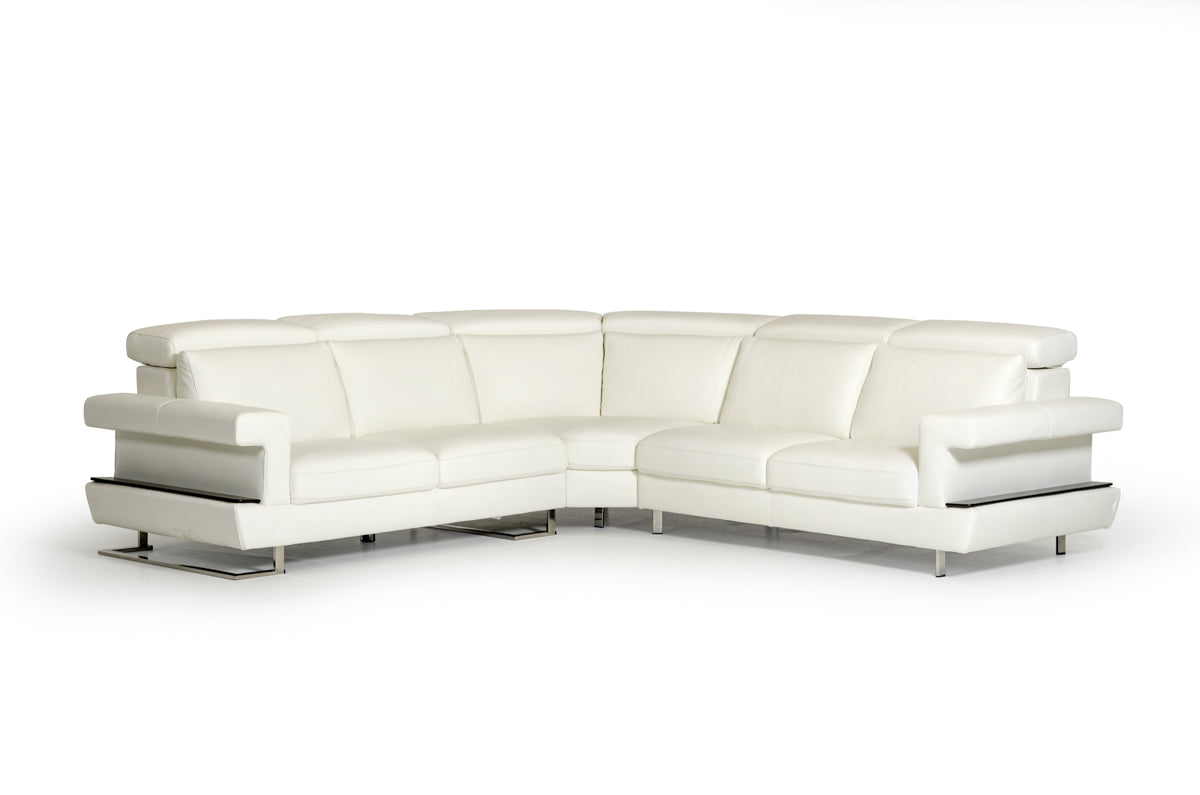 Crosby - Italian Modern White Leather Sectional Sofa by VIG Furniture - View 3
