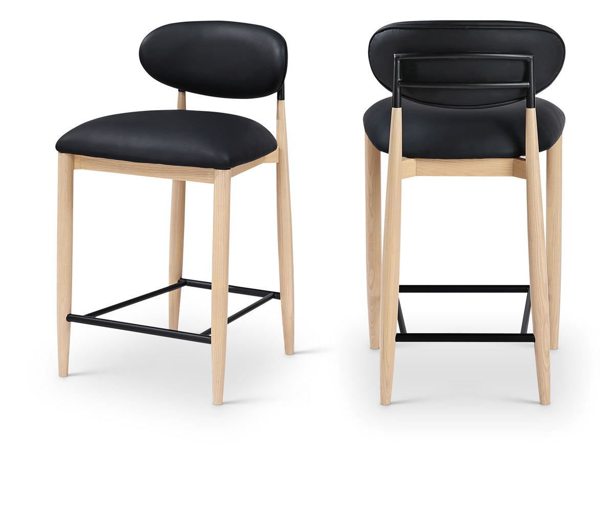 Riccio - Stool - Natural And Black Frame