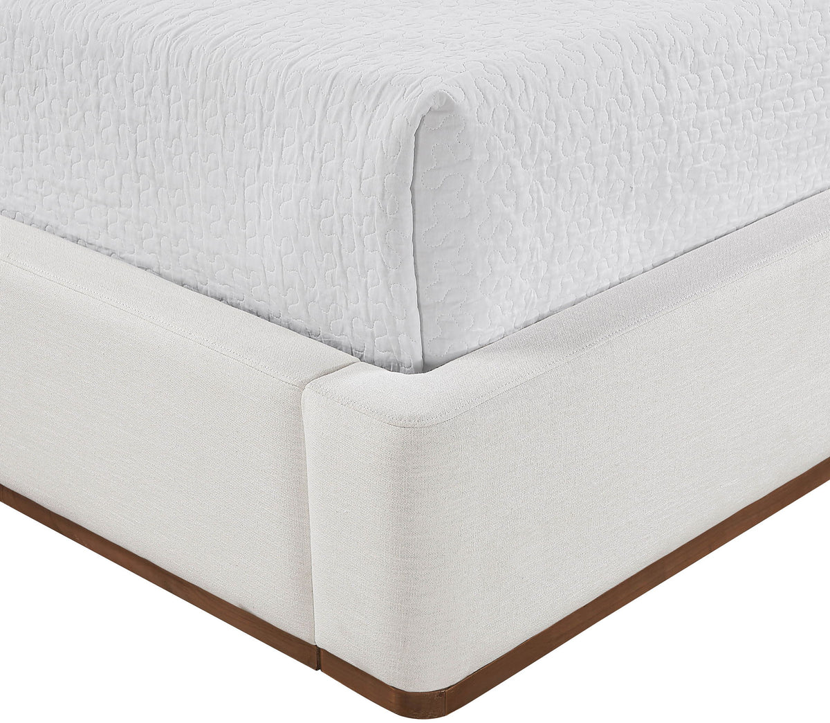 Aurin - Fabric Upholstered Bed
