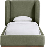 Aurin - Upholstered Bed