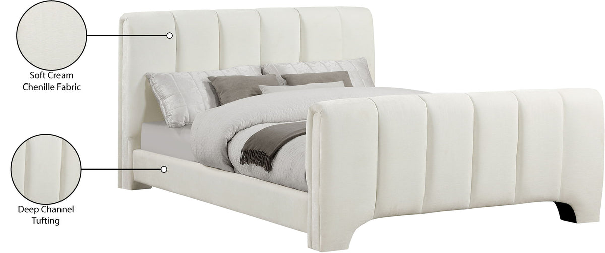 Camila - Bed