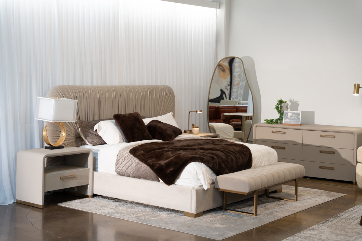 Florence - Modern Beige Velvet + Gold Bed by VIG Furniture - View 2