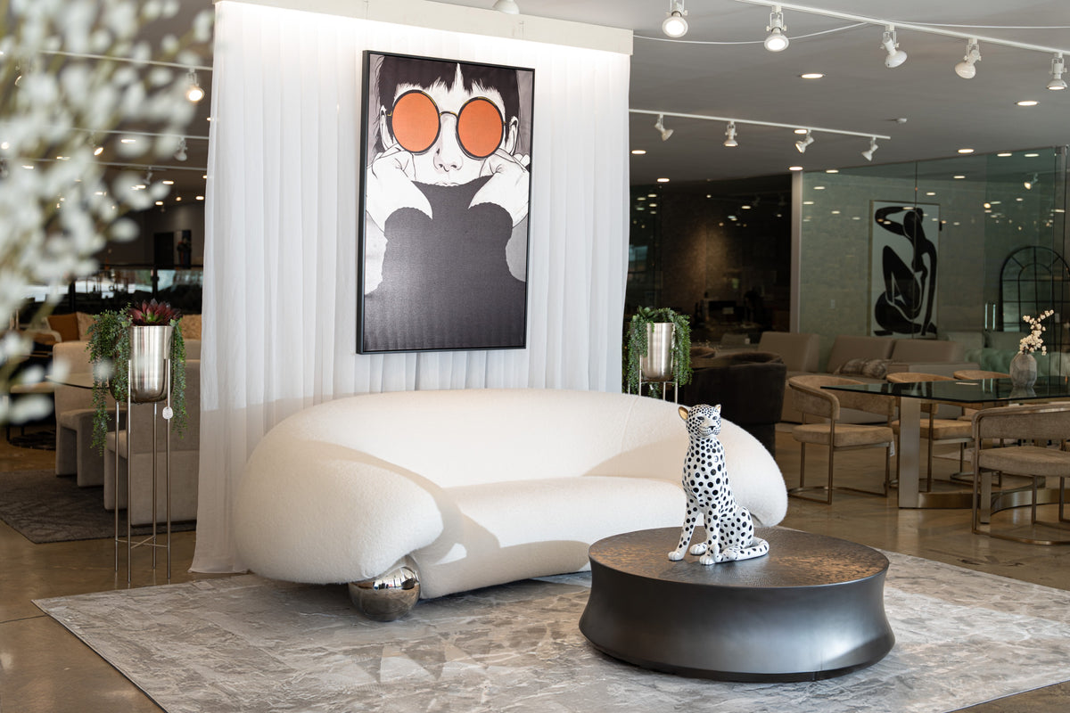 Fortune - Contemporary White Fabric Sofa by VIG Furniture - View 2