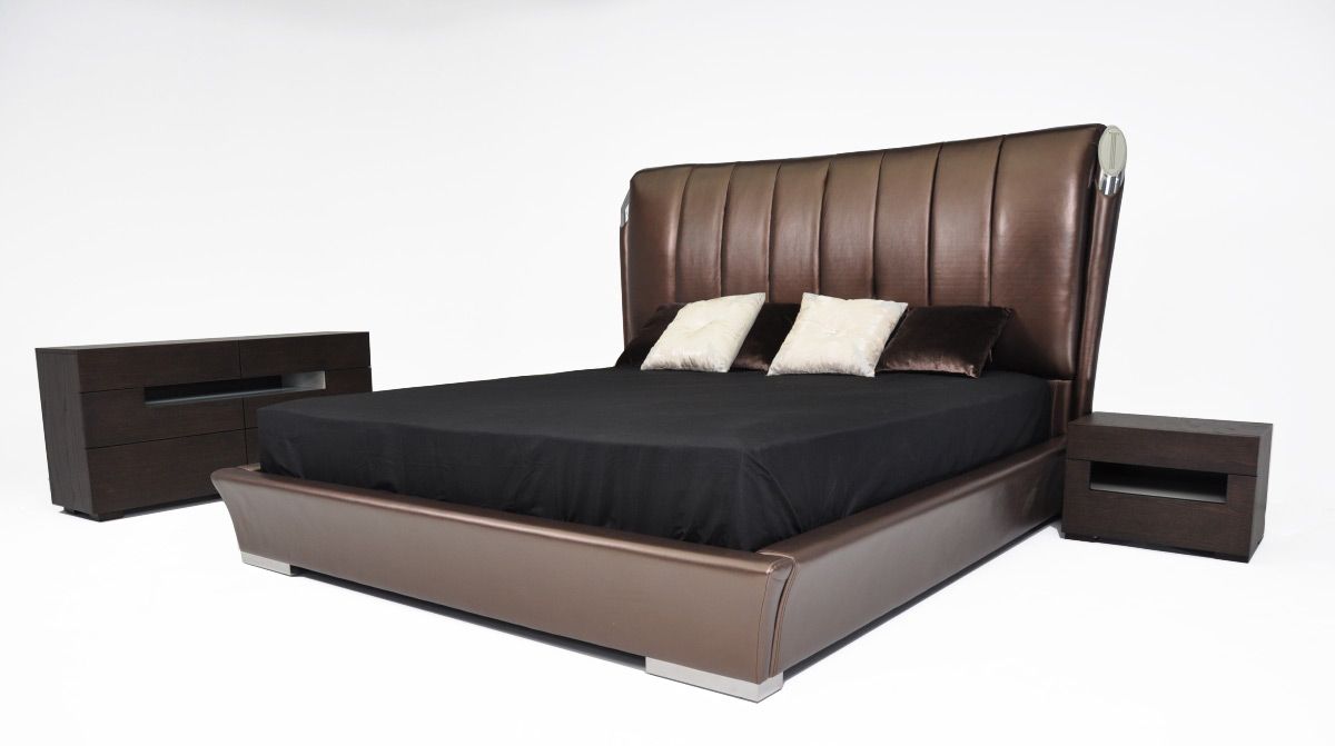 Queen Temptation Caesar Italian Classical Design Leather Platform King Bed