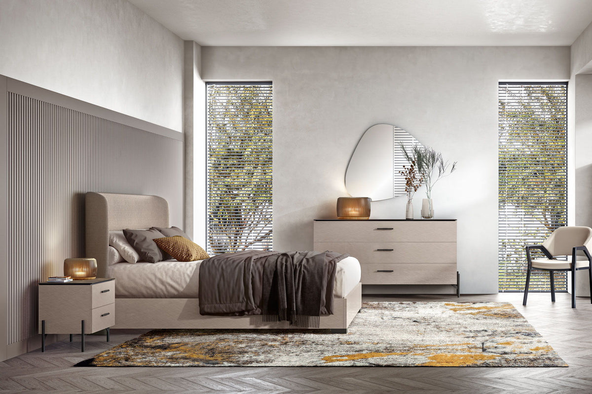 Silvia - Upholstered Bed
