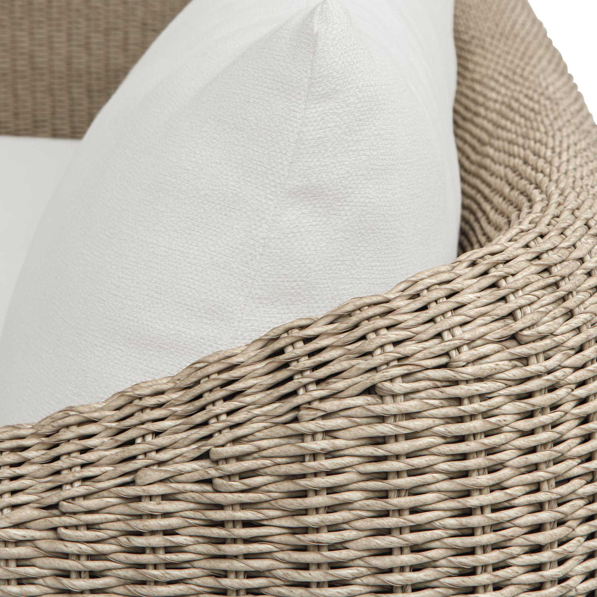 Sunset - Wicker Outdoor Sofa - Oatmeal / Oyster White