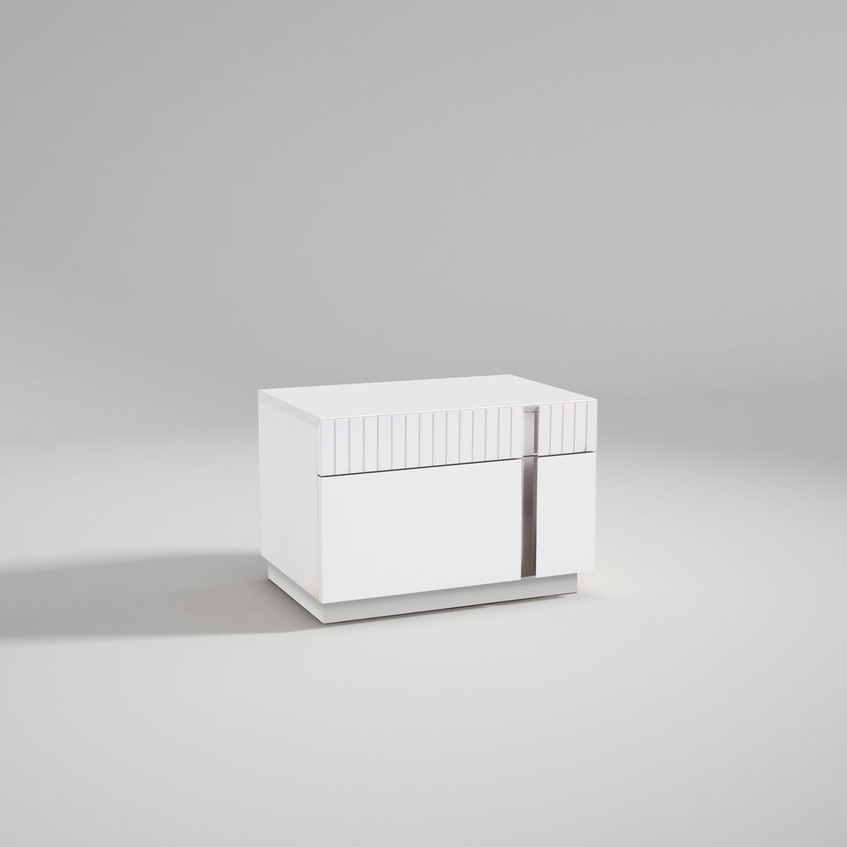Helen - Nightstand