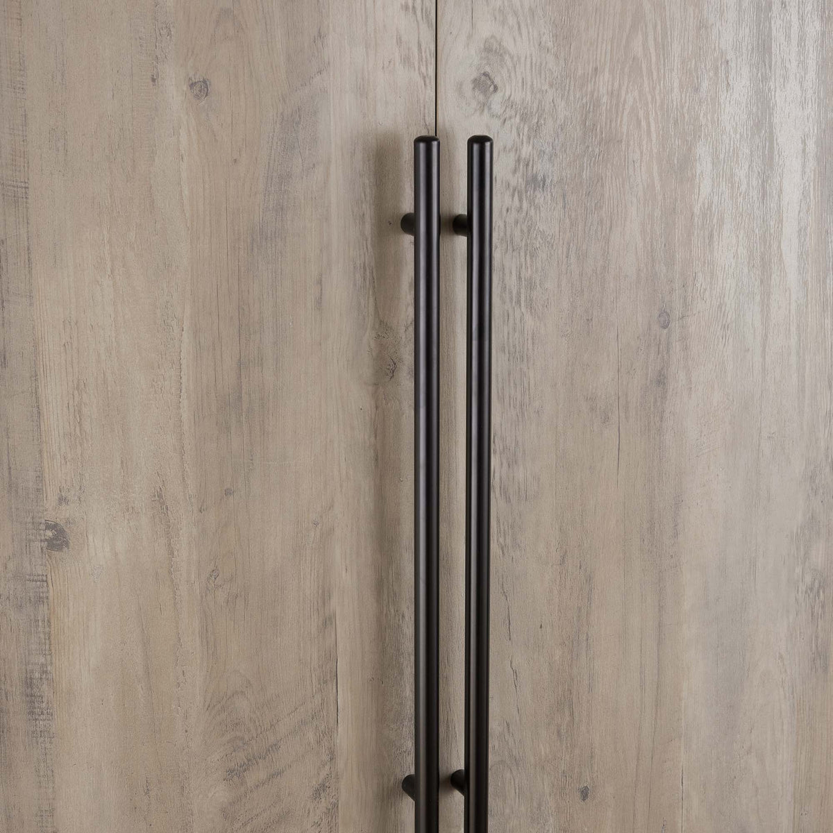 Manhattan Lee - Wardrobe Closet With Hanging Rod And Shoe Shelves