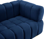 Gwen - Loveseat