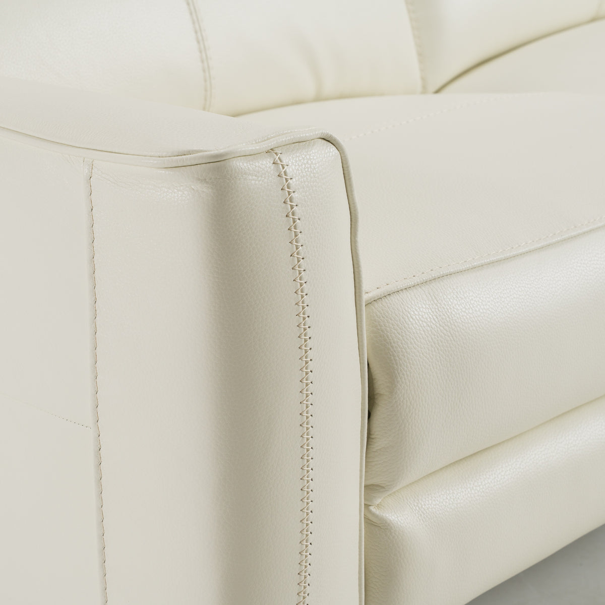 Eden - Modern White Leather Sofa With 2 Recliners by VIG Furniture - View 8