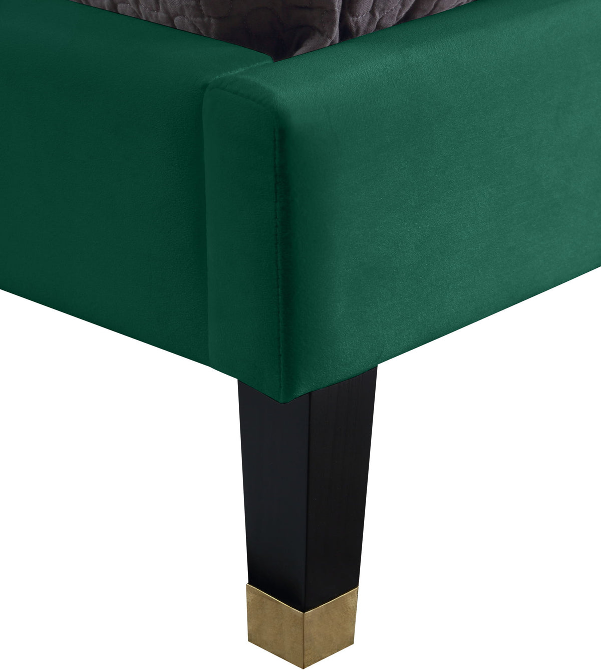 Harlie - Bed