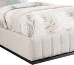 Lucia - Bed