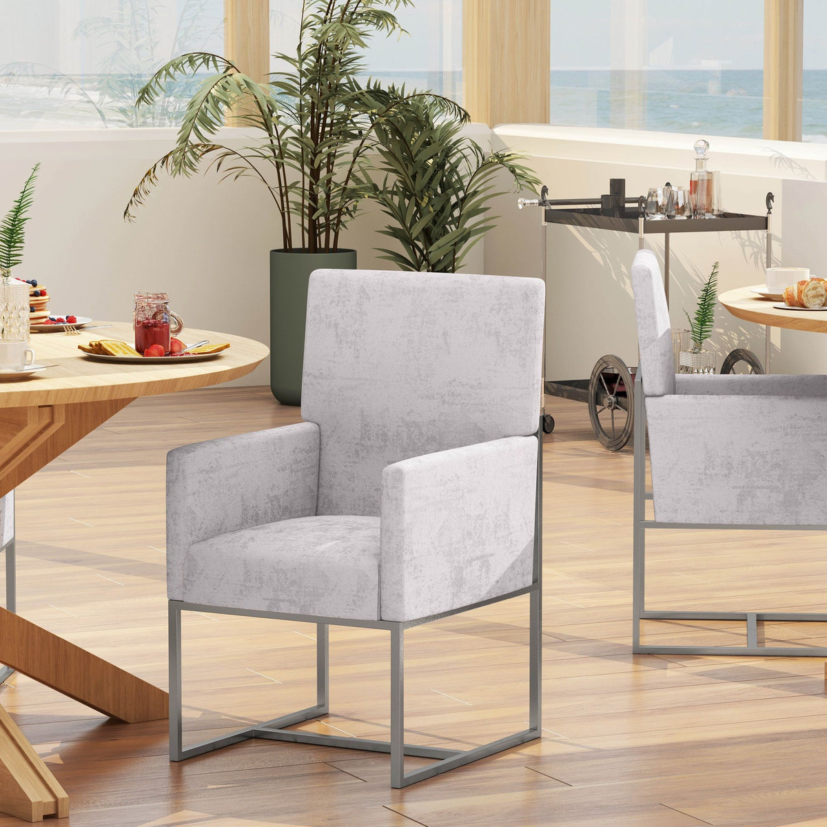 Manhattan Element - Dining Arm Chair