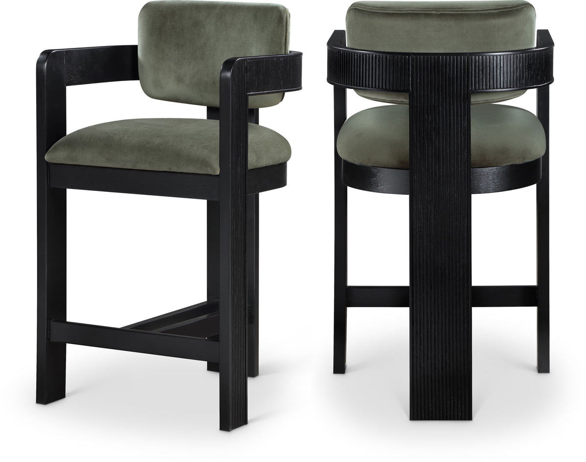 Sacha - Velvet Stool With Black Base