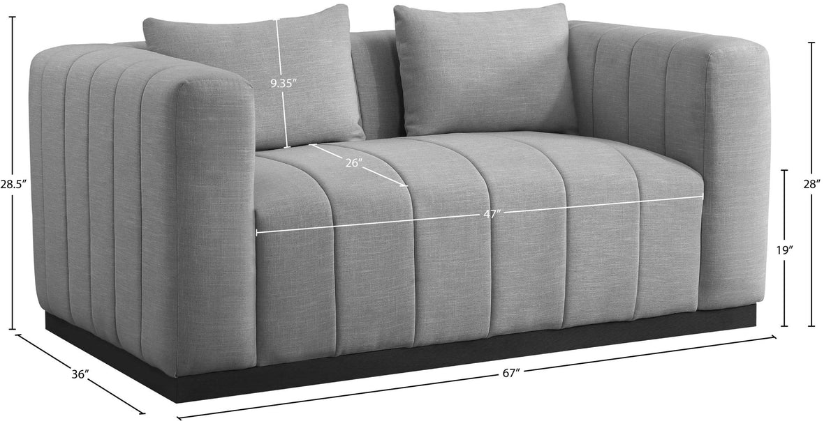 Lucia - Loveseat