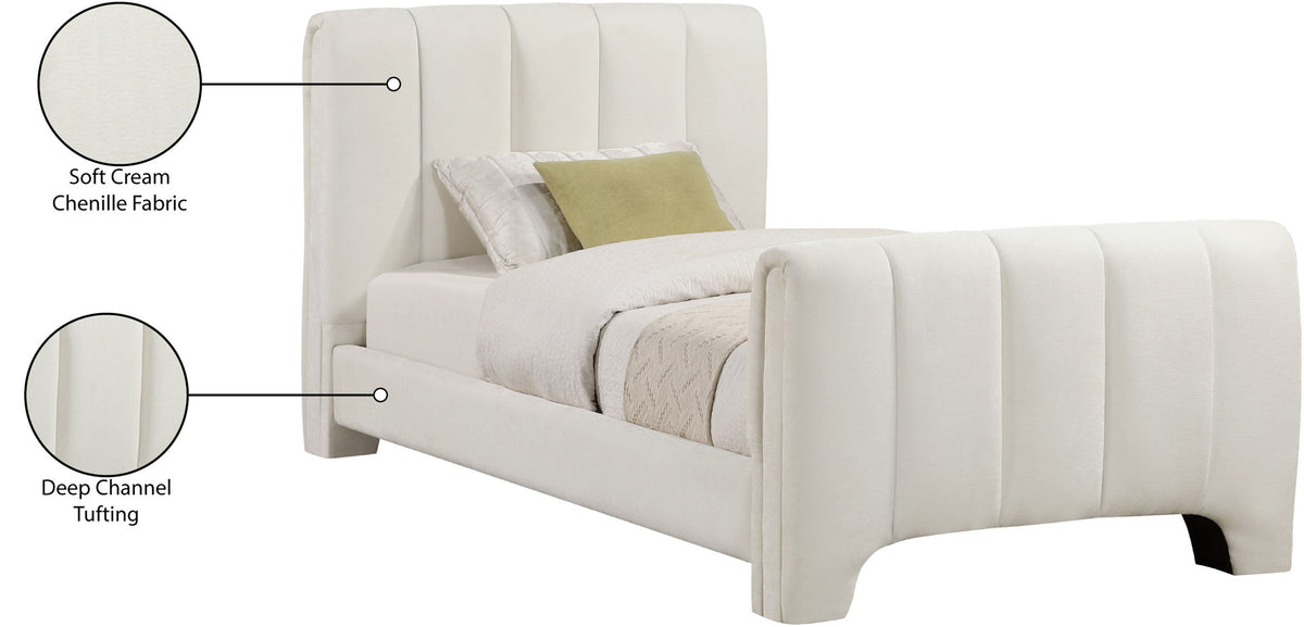 Camila - Bed