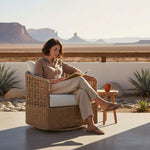 Driftbay - Metal Outdoor Swivel Lounge Chair With Cushions - Boucle White / Natural