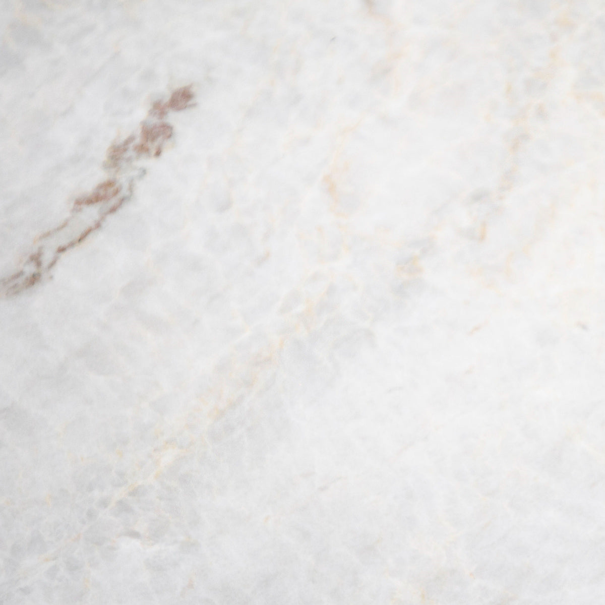 Gabbro Low - Glam White Marble and Gold Coffee Table by VIG Furniture - View 3