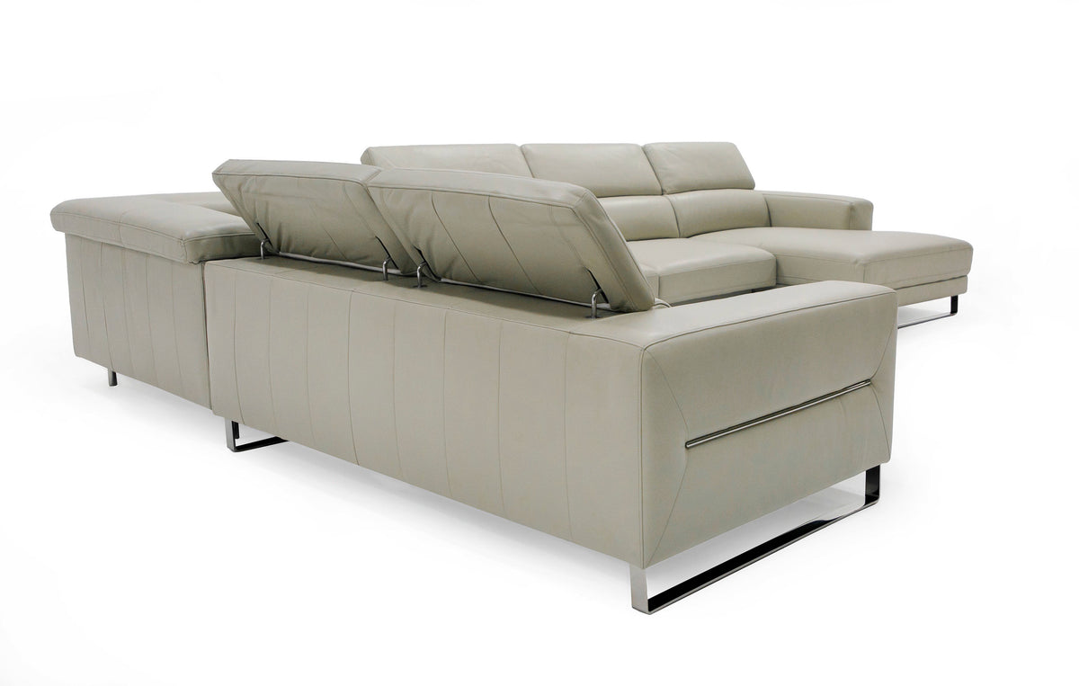 Hawkey - Contemporary Light Grey Leather RAF Chaise Sectional Sofa by VIG Furniture - View 4