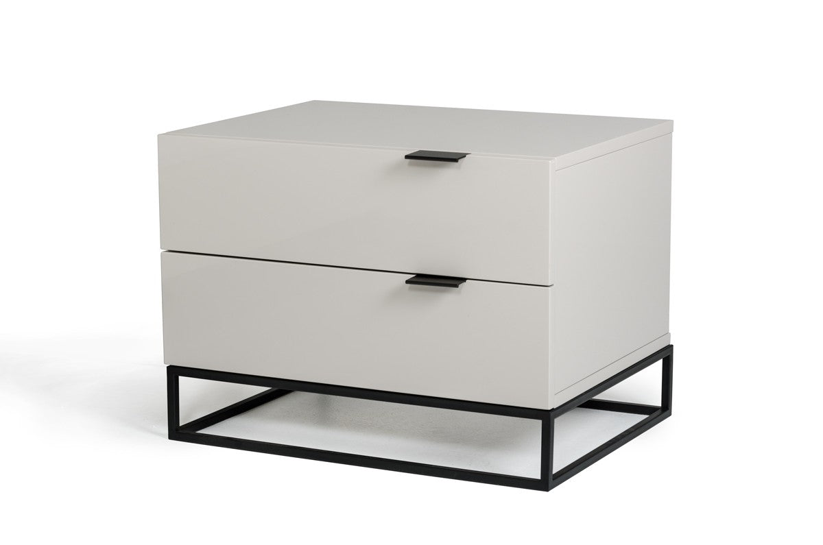 Hera Modern Queen Bedroom Set by VIG Furniture - View 7