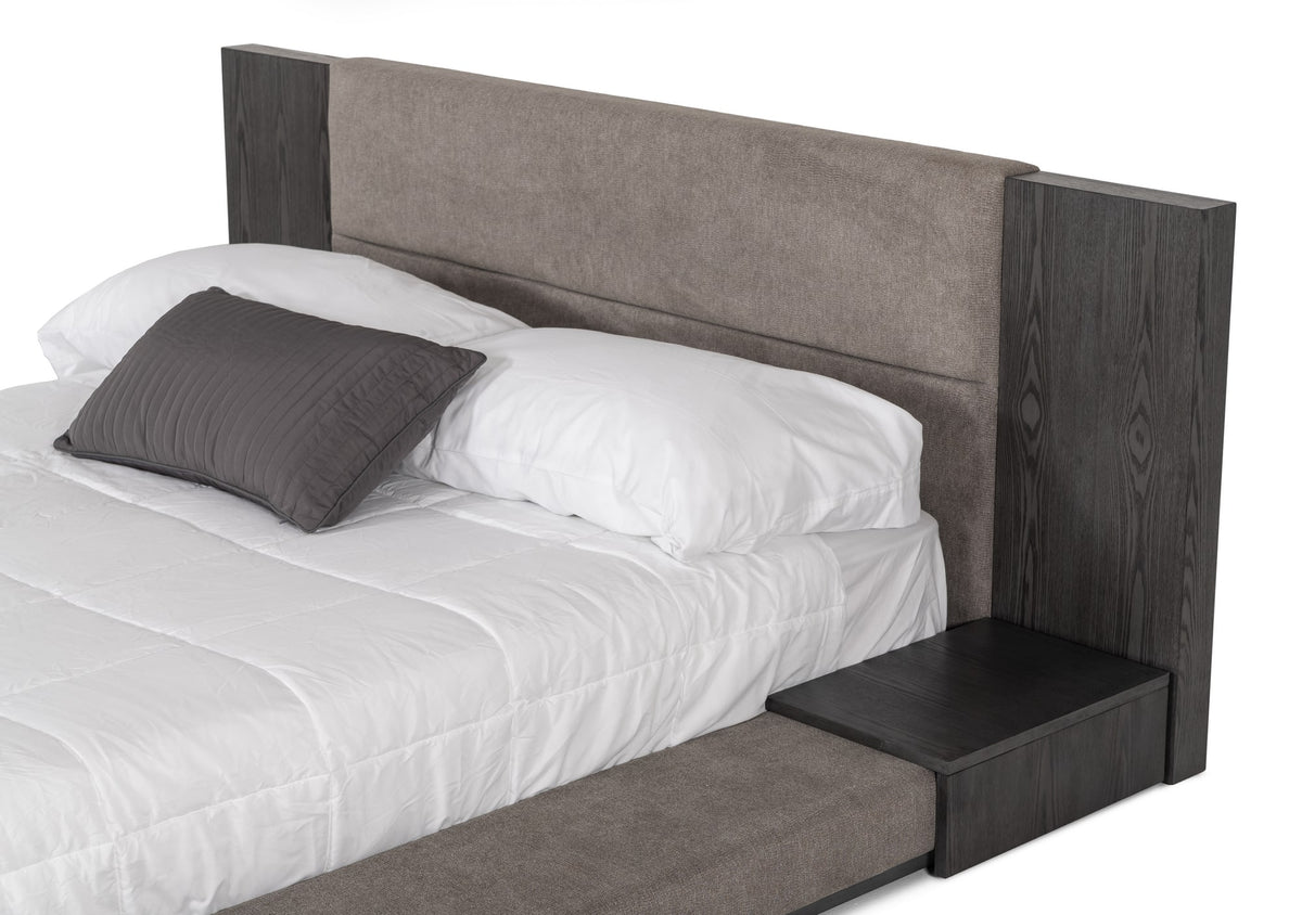 Eastern King Jagger Modern Grey Bed by VIG Furniture - View 4
