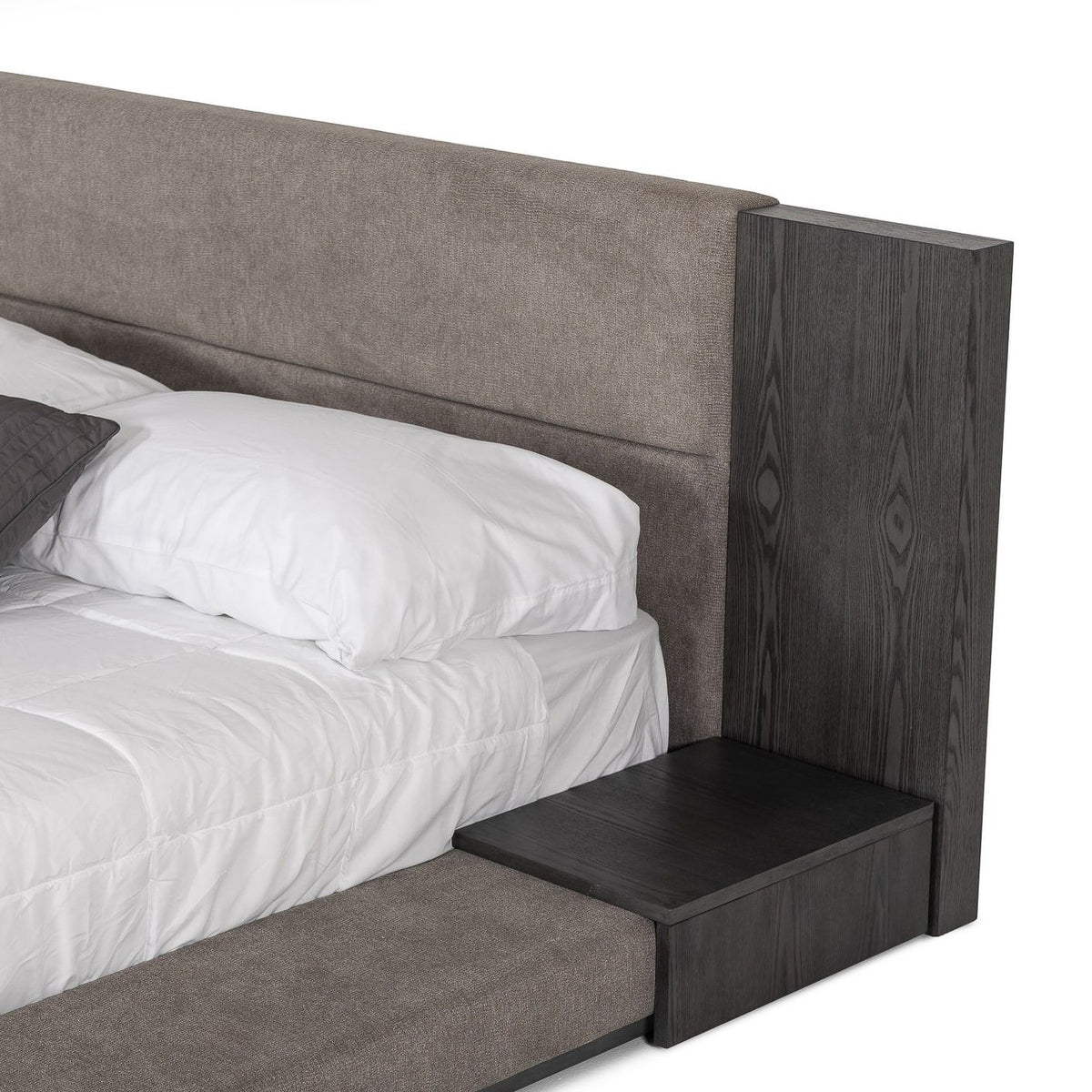 Jagger Modern Grey Bed by VIG Furniture - View 9