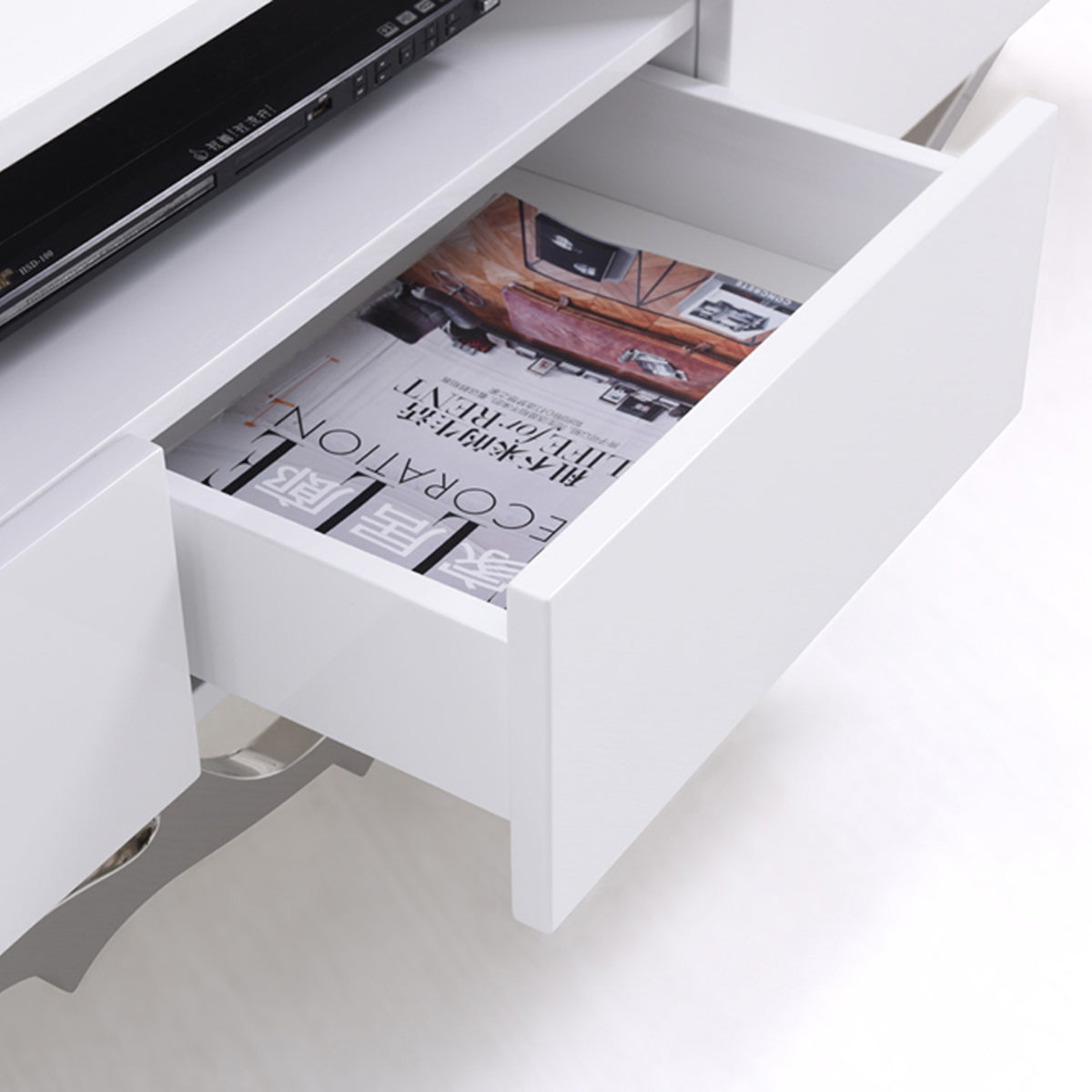 Legend 79"-Wide Modern White TV Stand by VIG Furniture - View 11