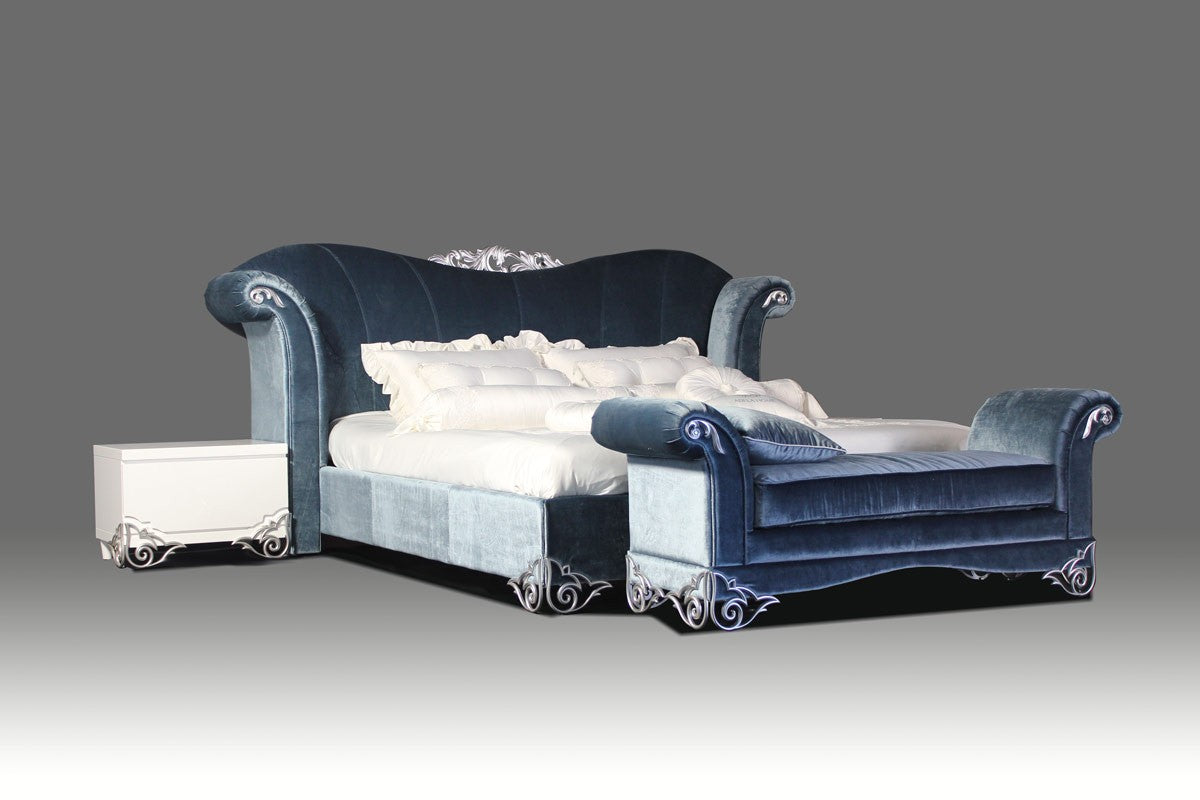 Queen Rita Transitional Fabric Bed by VIG Furniture - View 1