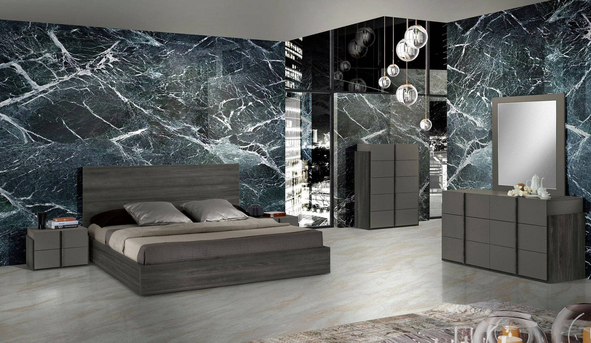 Lucia - Queen Italian Modern Matte Grey / Elm Grey Bed by VIG Furniture - View 4
