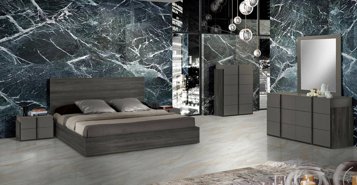 Eastern King Lucia - Italian Modern Matte Grey / Elm Grey Bedroom Set by VIG Furniture - View 2