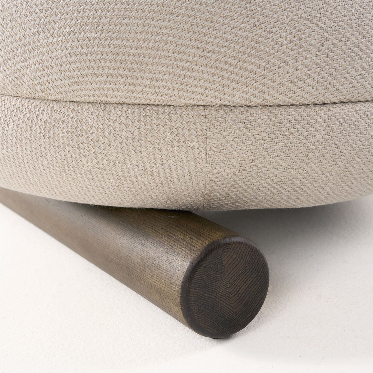 Minto - Contemporary Off-White Fabric Accent Chair by VIG Furniture - View 6