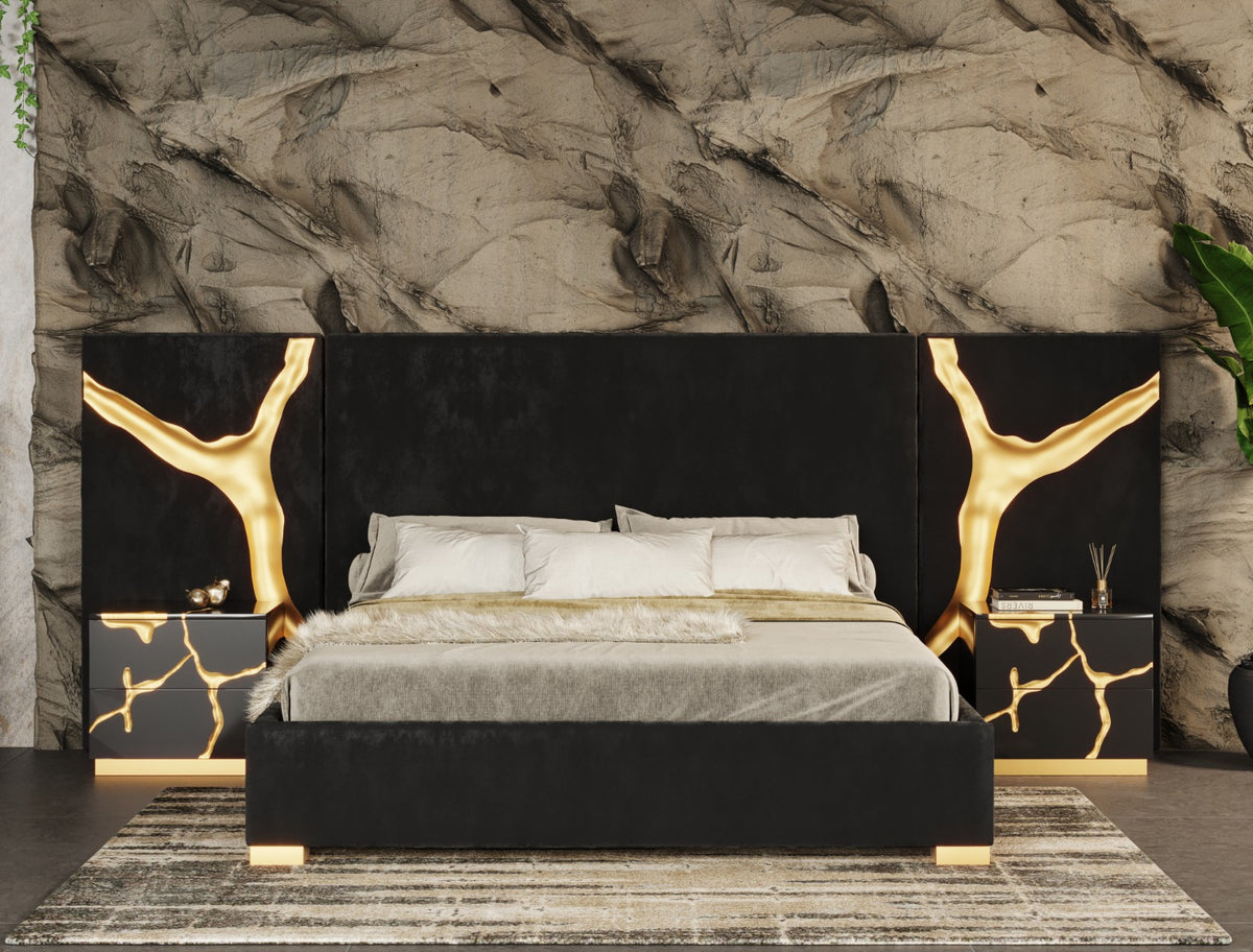 Aspen - Eastern King Glam Black Velvet & Gold Bed by VIG Furniture - View 3