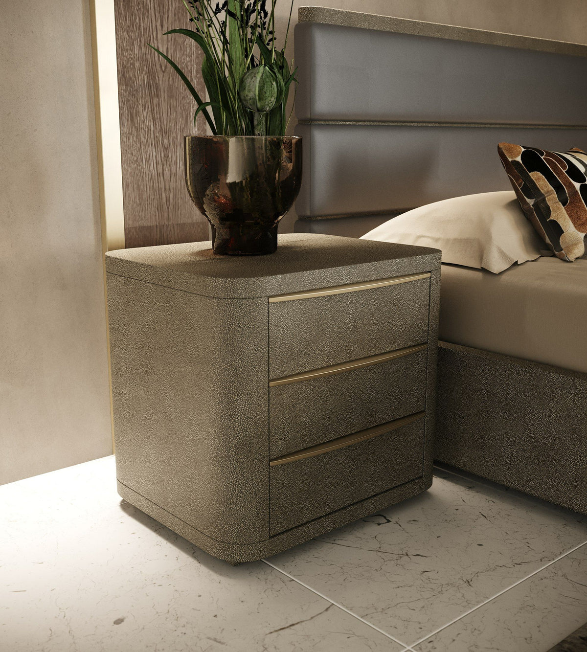 Eastern King Lois - Modern Grey Leather & Beige Shagreen Bedroom Set