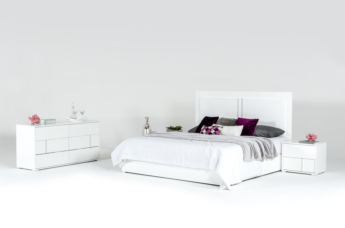 Nicla Italian Modern White Bed by VIG Furniture - View 4