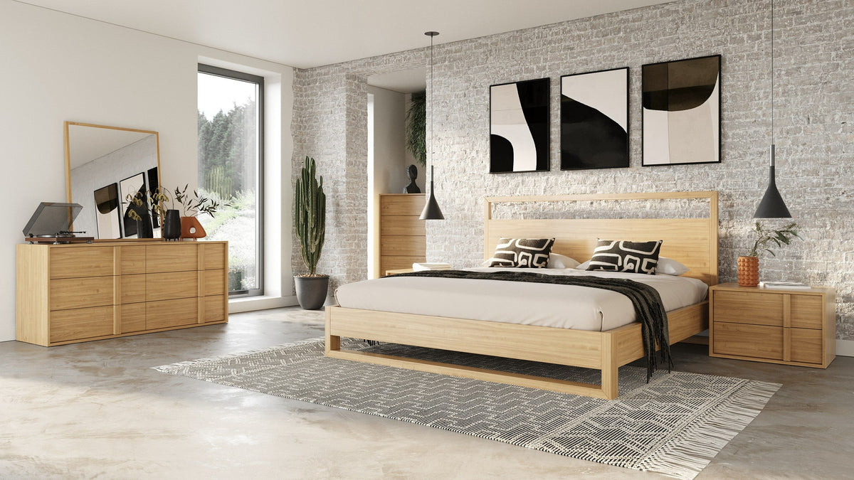 California King Berlin - Modern Natural Oak Bed