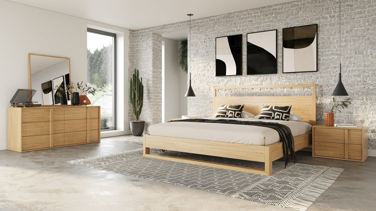 California King Berlin - Modern Natural Oak Bedroom Set