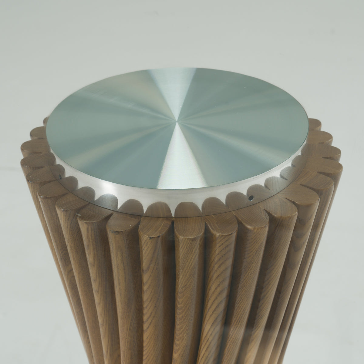Ocasio - Modern Glass + Walnut Round Dining Table by VIG Furniture - View 3
