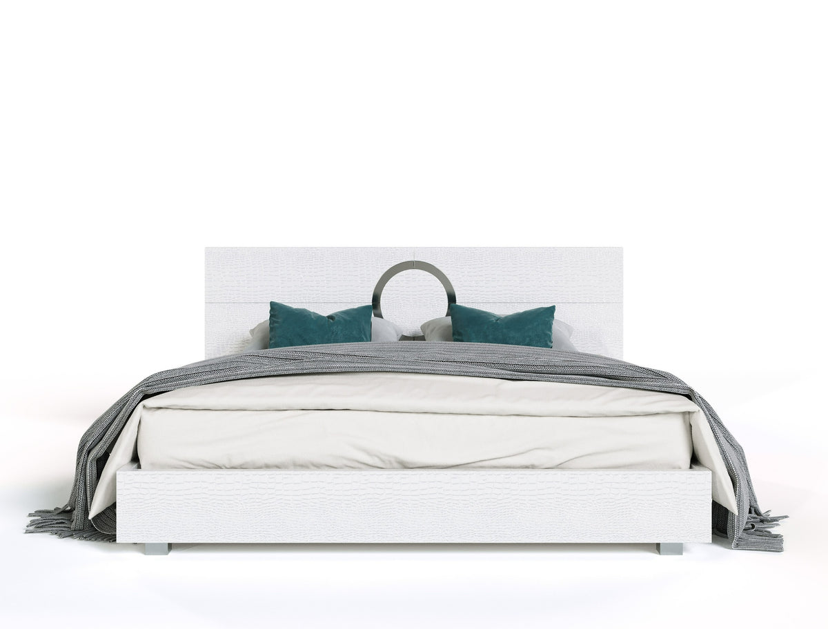 Ovidius - Modern White Crocodile Lacquer Bed by VIG Furniture - View 9