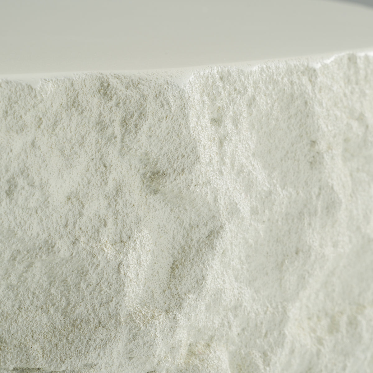 Quarry - Modern Off-White Round Coffee Table by VIG Furniture - View 4