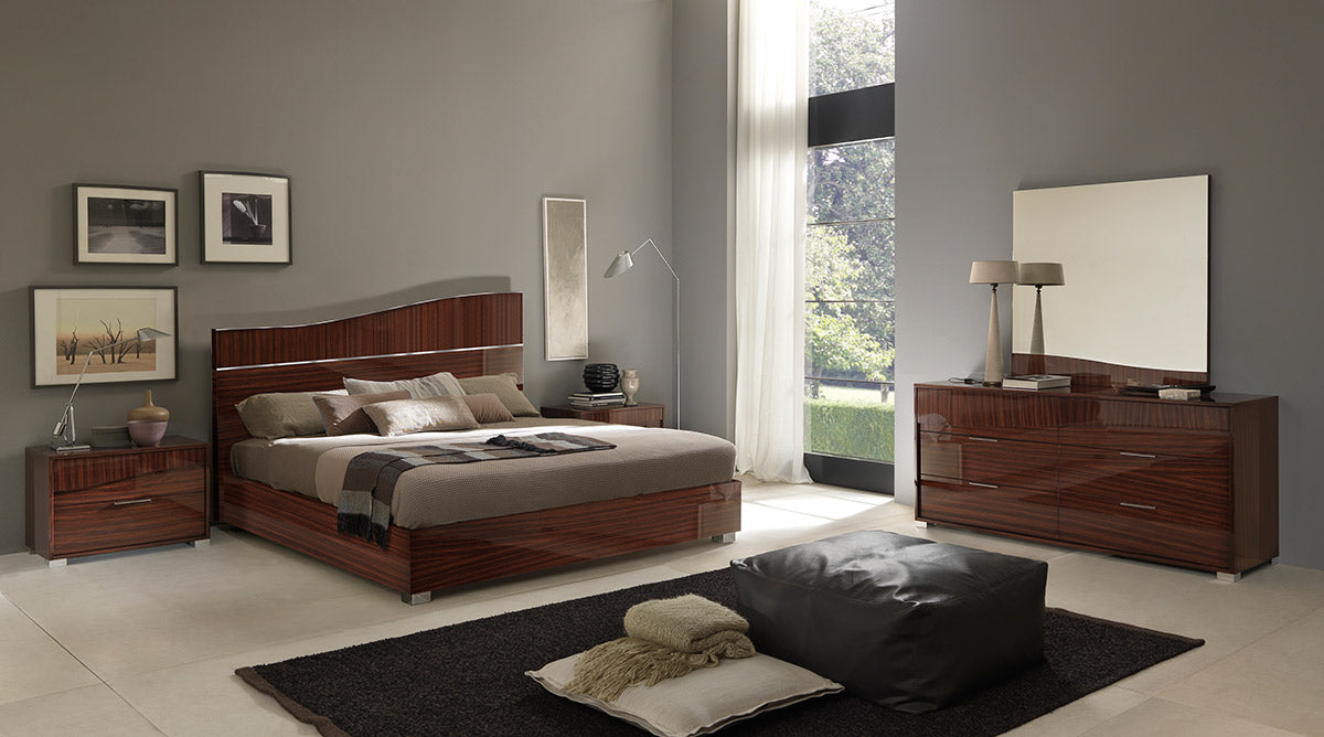 Queen SMA Sogno Modern Italian Eastern King Bed by VIG Furniture - View 1