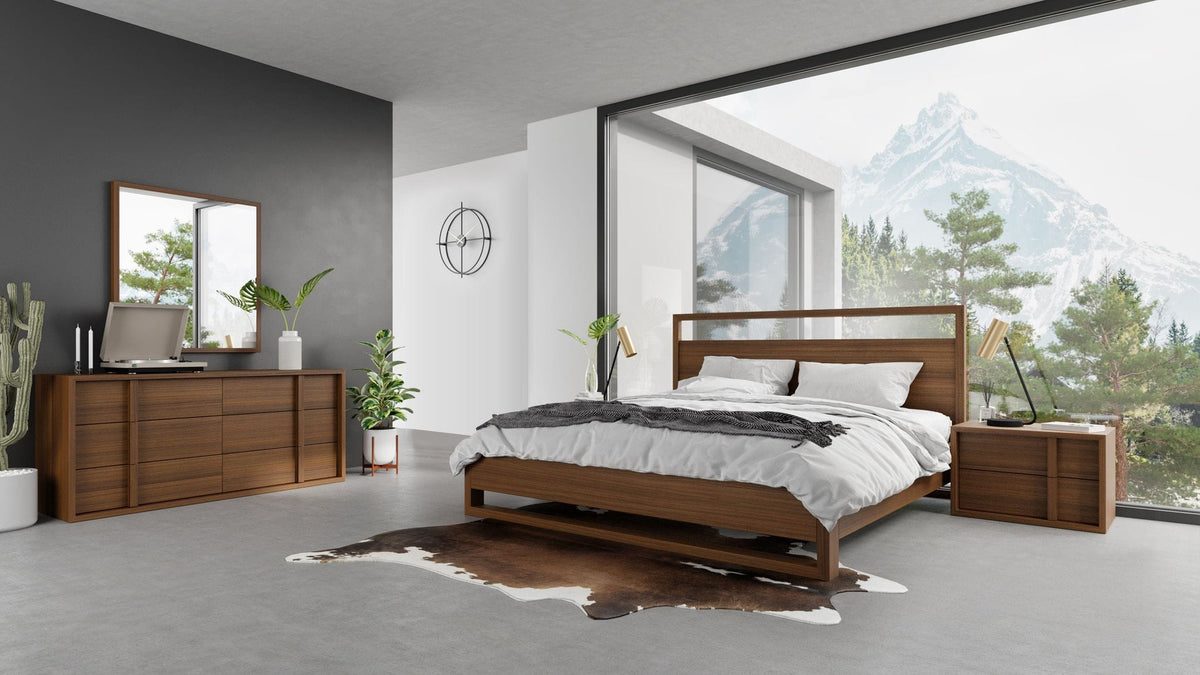 Queen Berlin - Modern Walnut Bedroom Set by VIG Furniture - View 1